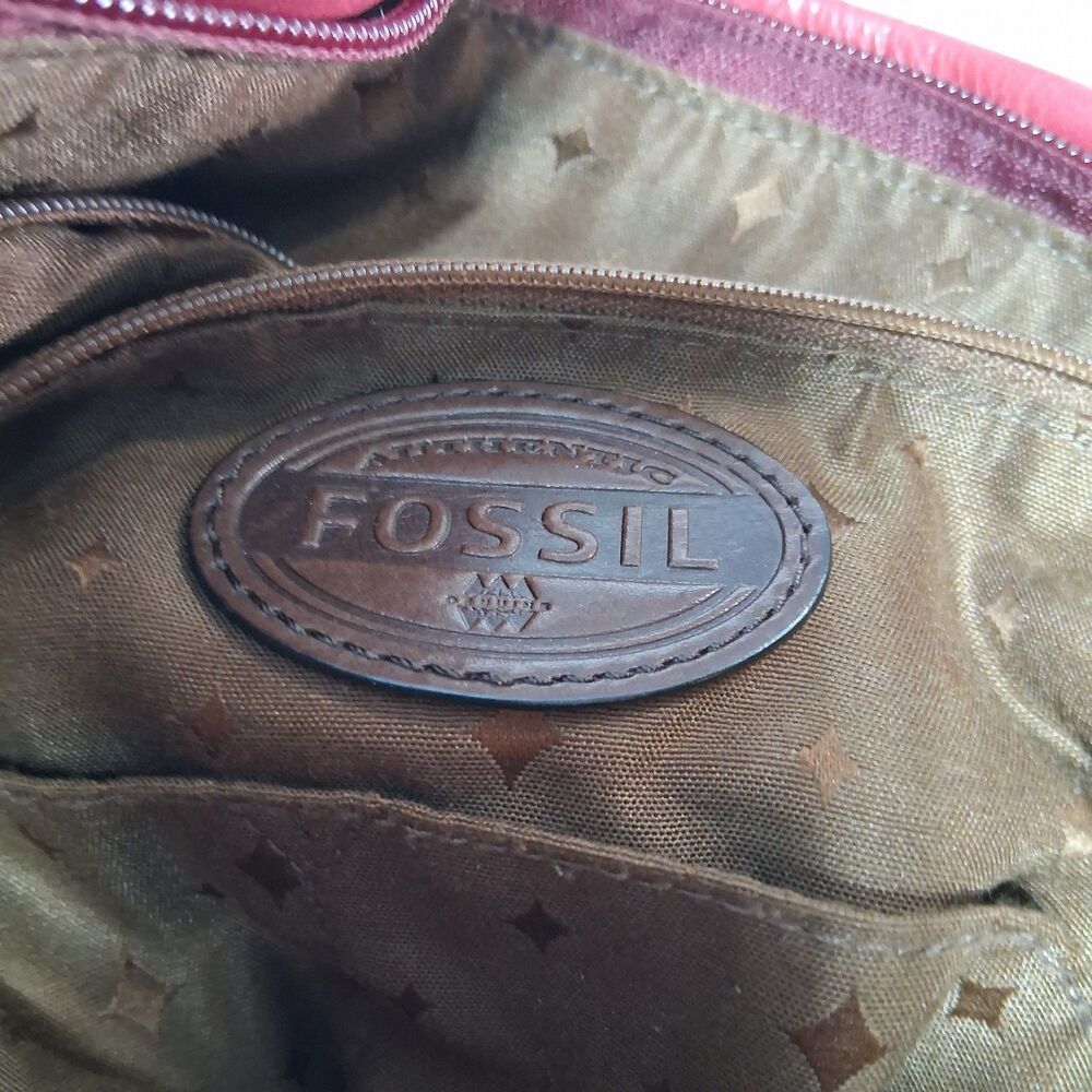 Fossil Explorer Large Tote Crossbody Bag Fold Over Purse Soft Red Leather - Picture 10 of 11
